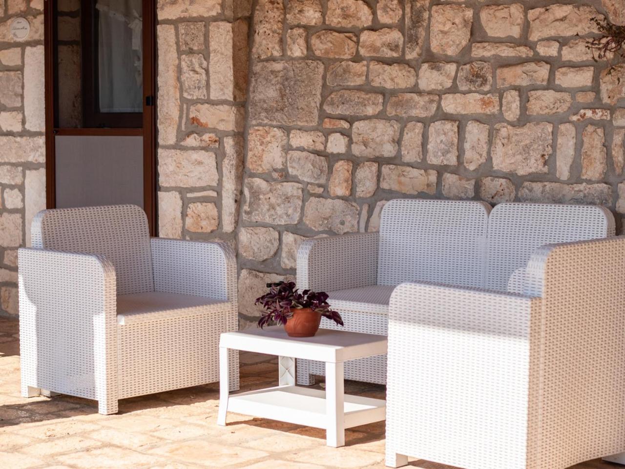 Masseria trulli pietra antica Noci Esterno foto
